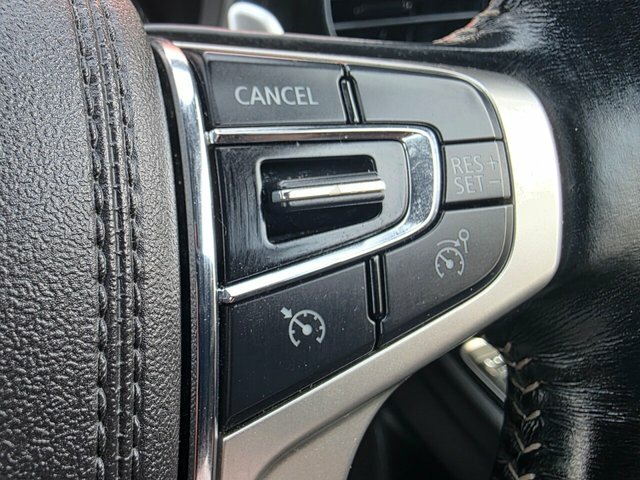Mitsubishi Outlander Outlander Juro Phev Cvt Silver #32