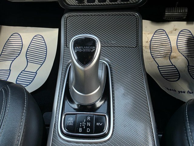 Mitsubishi Outlander Outlander Juro Phev Cvt Silver #52