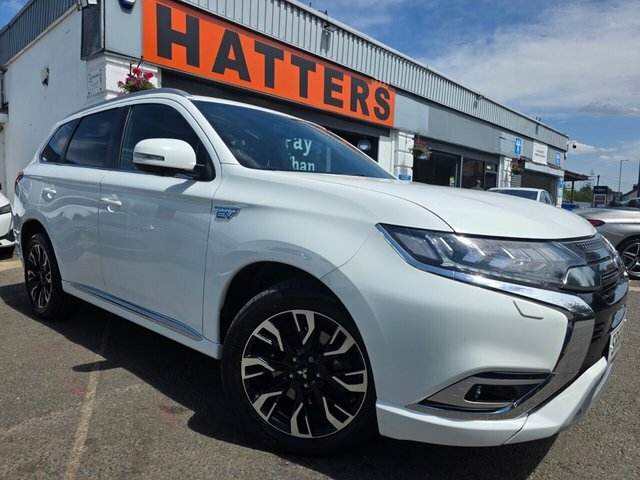 Mitsubishi Outlander Twinmotor 13.8Kwh 4H Suv White