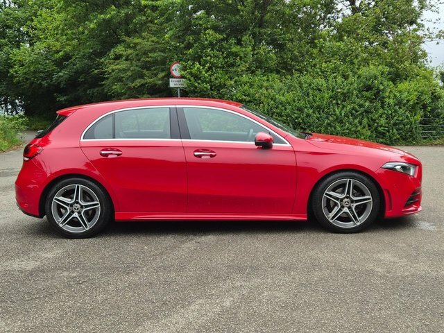Mercedes-Benz A Class 2018 1.3 A200 Amg Line Premium Hatchback Pet CV68VFS Red #6