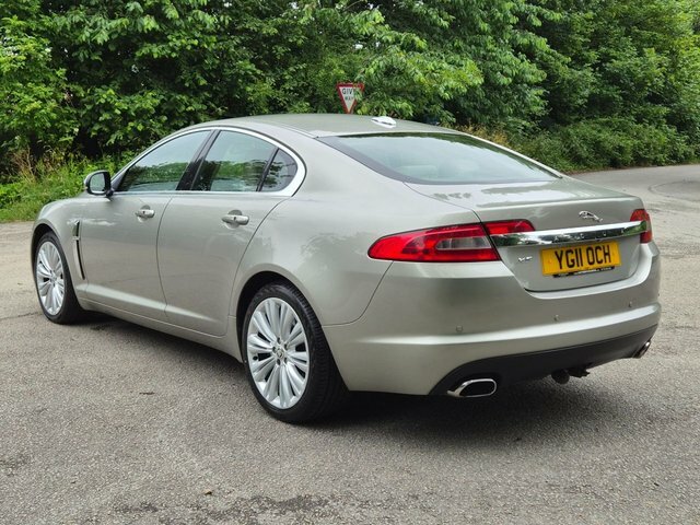 Jaguar XF 2011 3.0D V6 Premium Luxury Saloon Gold #3