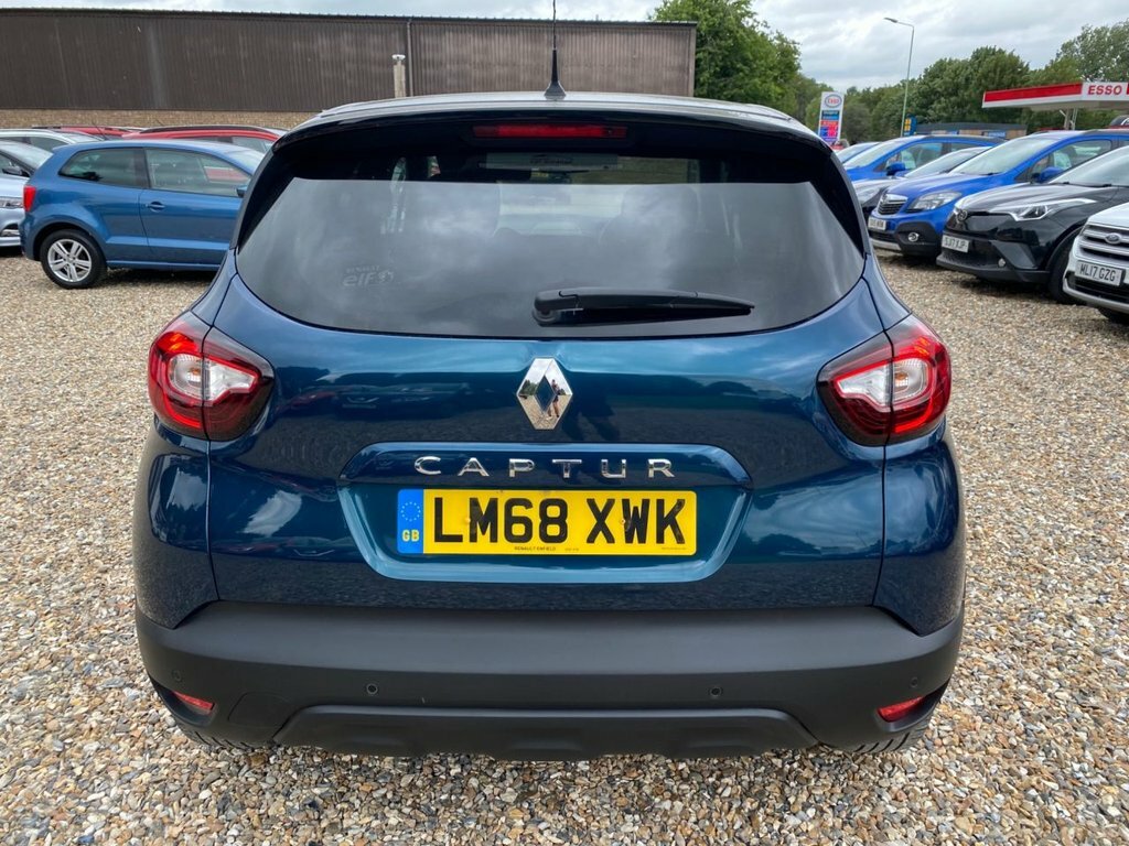 Renault Captur 0.9L Iconic LM68XWK Blue #5