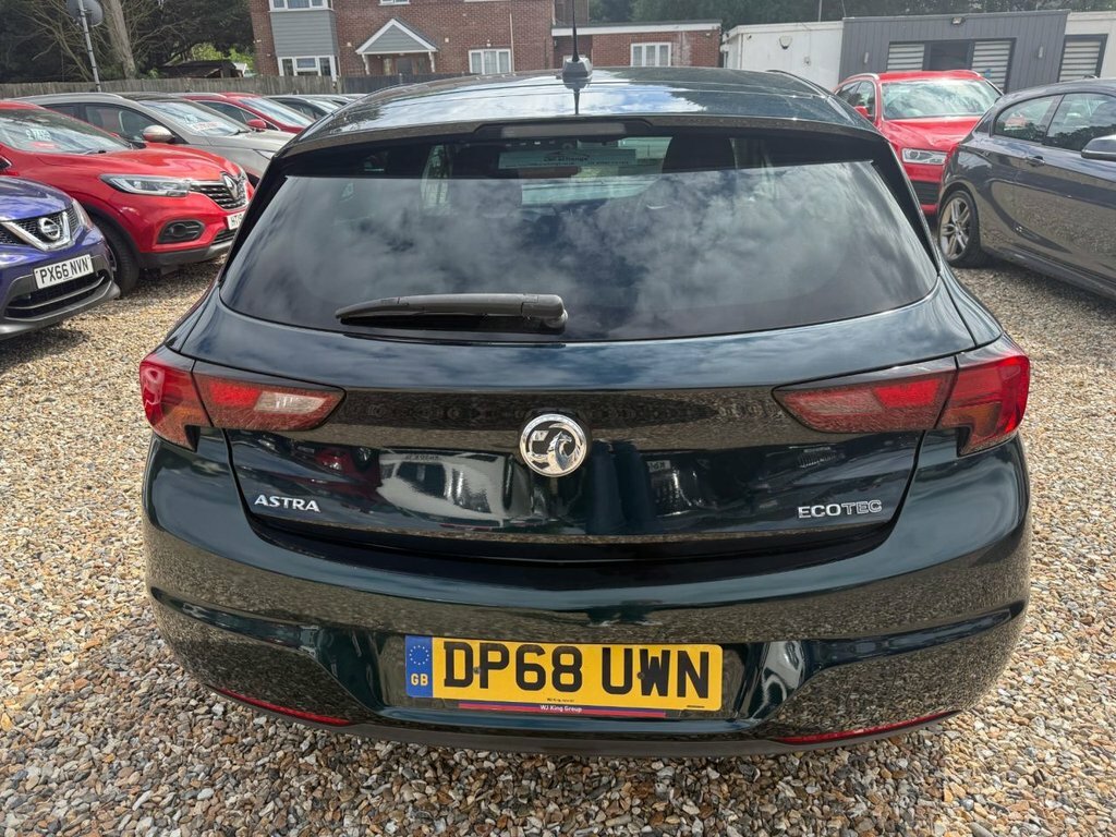 Vauxhall Astra 1L Tech Line Nav DP68UWN Green #6