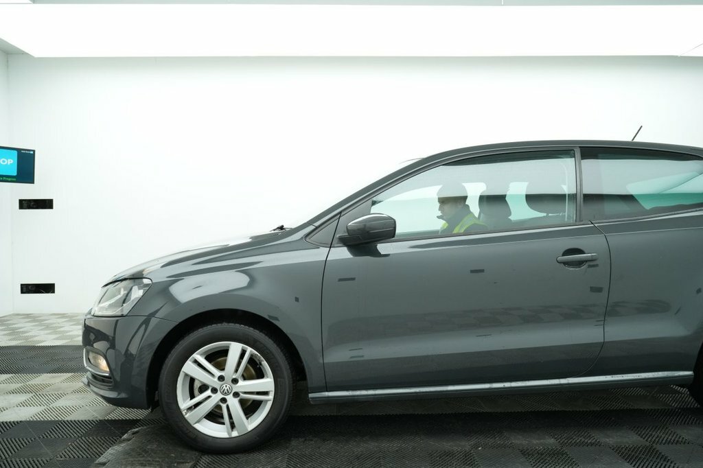 Volkswagen Polo 1L Match NU66XSC Grey #4