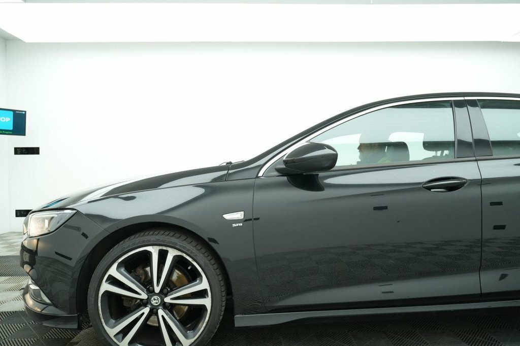Vauxhall Insignia 2L Sri Vx Line Nav Black #4