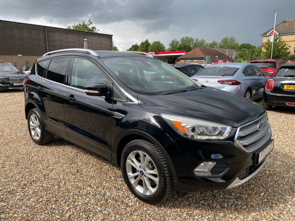Ford Kuga 2L Titanium YT17LGD Black #2