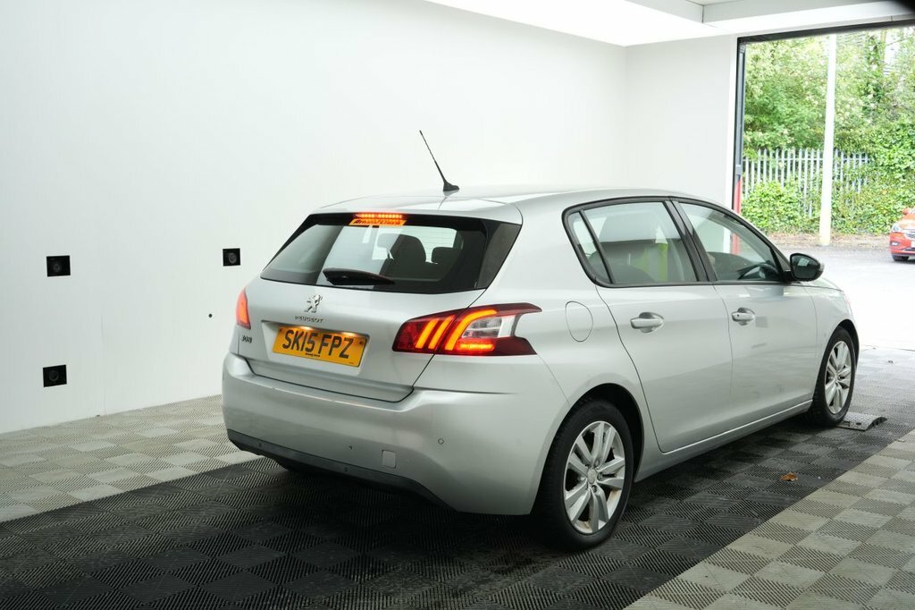 Peugeot 308 1.6 Hdi Active 92 Bhp Red #7