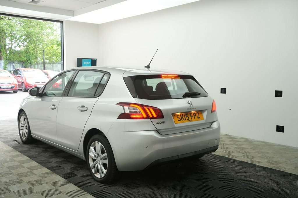 Peugeot 308 1.6 Hdi Active 92 Bhp Red #8
