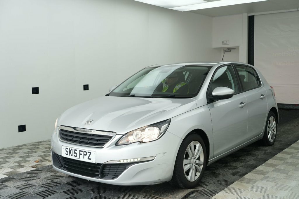 Peugeot 308 1.6L Active Silver #2