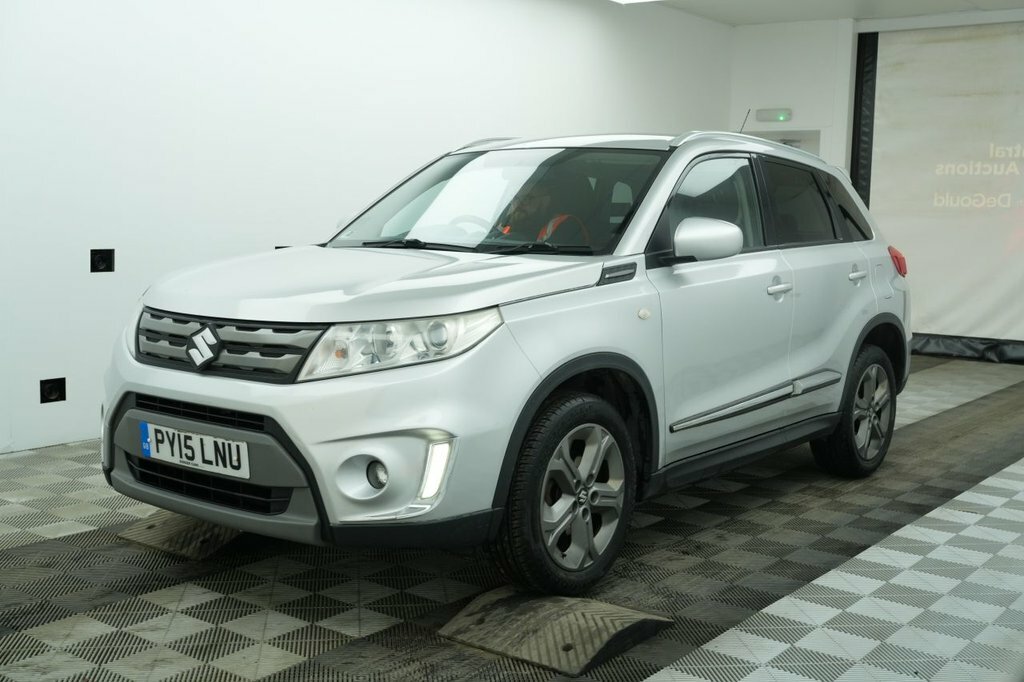 Suzuki Vitara 1.6L Sz-t Silver #2
