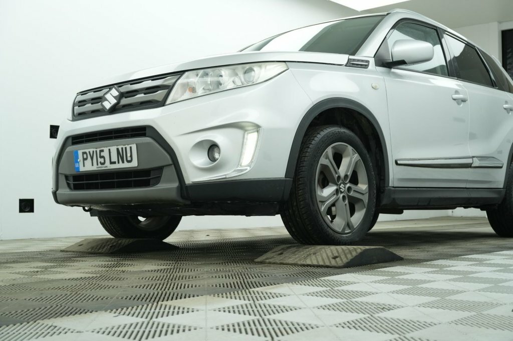 Suzuki Vitara 1.6L Sz-t Silver #6