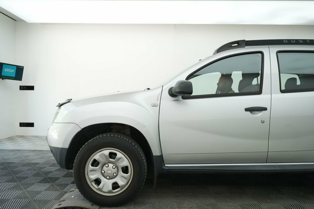 Dacia Duster 1.5L Ambiance Silver #4