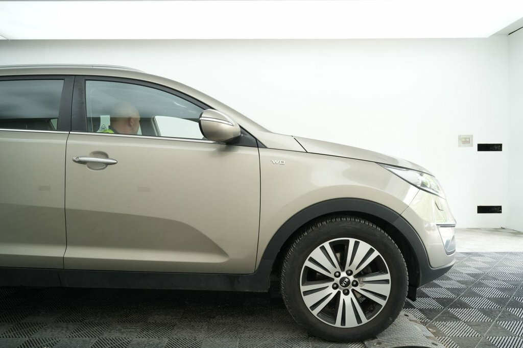 Kia Sportage 2L Kx-3 Silver #3