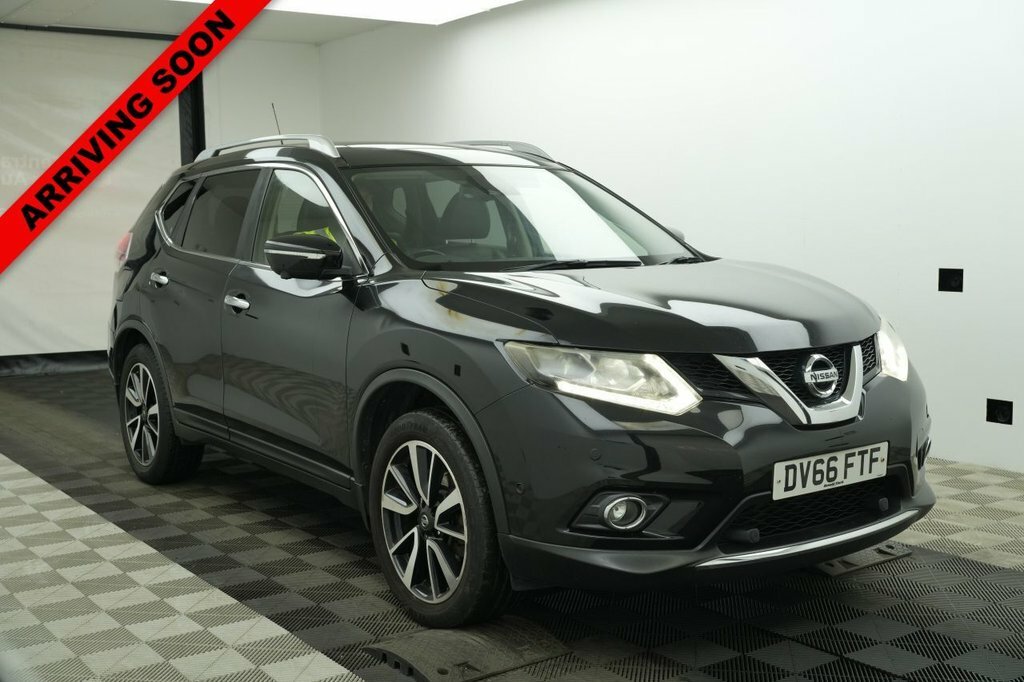 Nissan X-Trail 1.6L Tekna Black