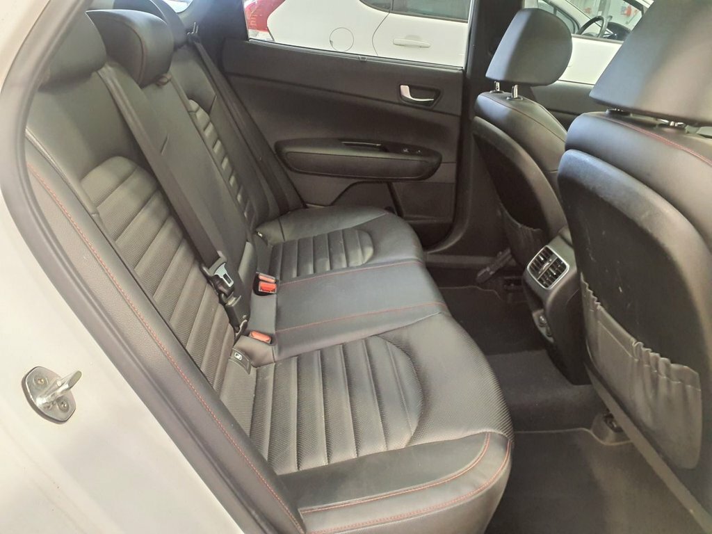Kia Optima 2.0 Phev 154 Bhp Black #11