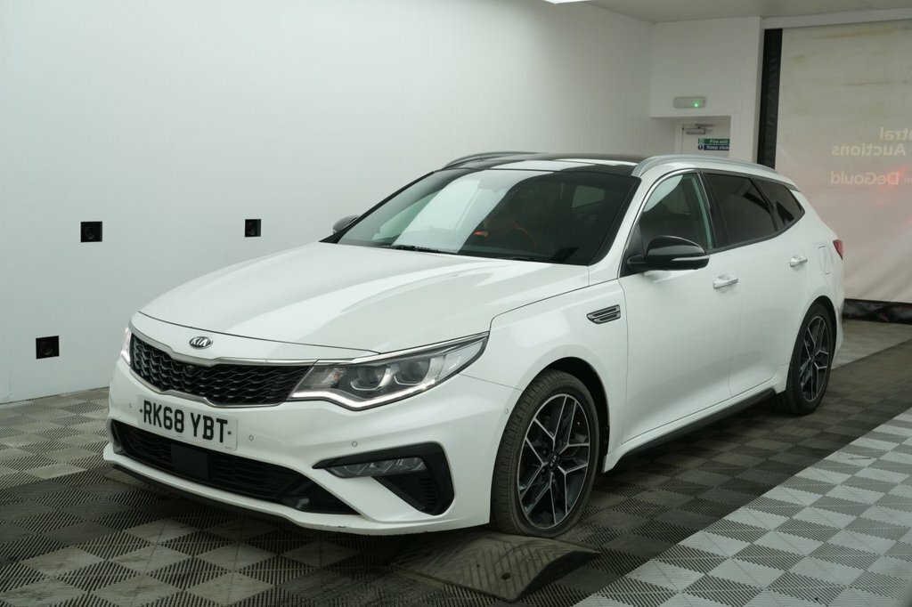 Kia Optima 1.6L Gt-line S White #2