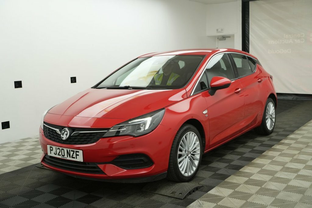 Vauxhall Astra 1.2L Elite Nav Red #2