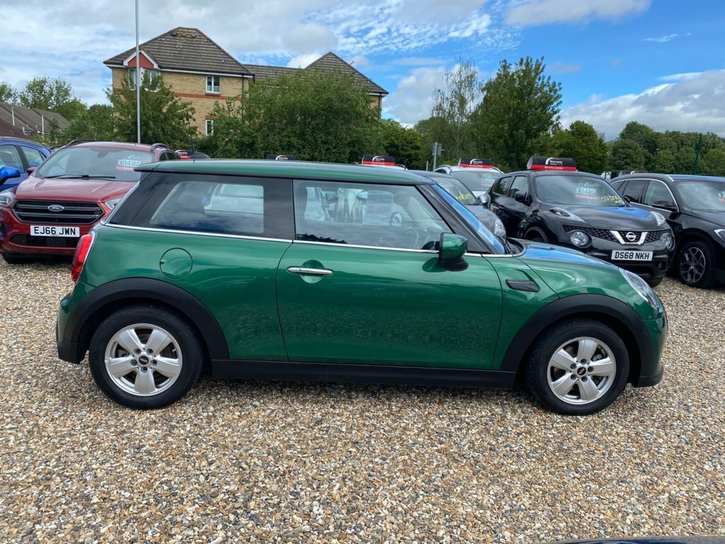 Mini Hatch 1.5L Cooper Classic LN23ETE Green #4