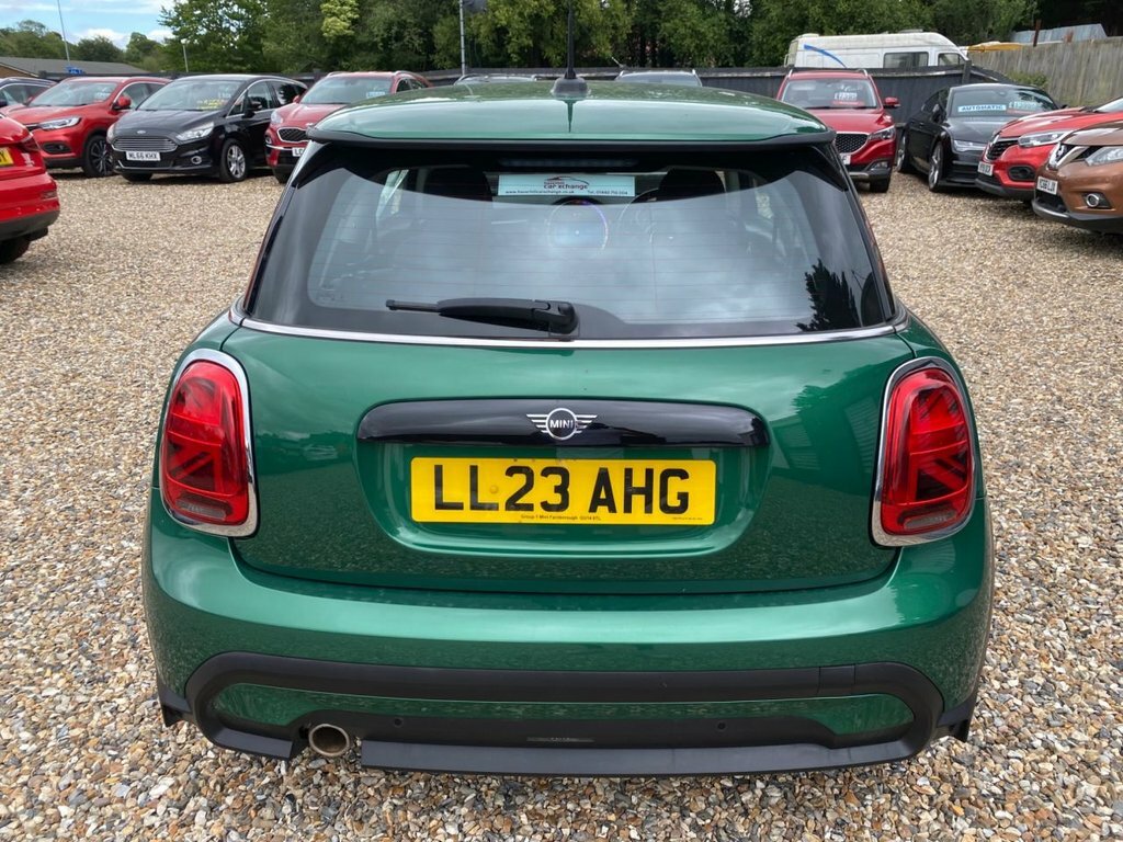 Mini Hatch 1.5L Cooper Classic LL23AHG Green #5