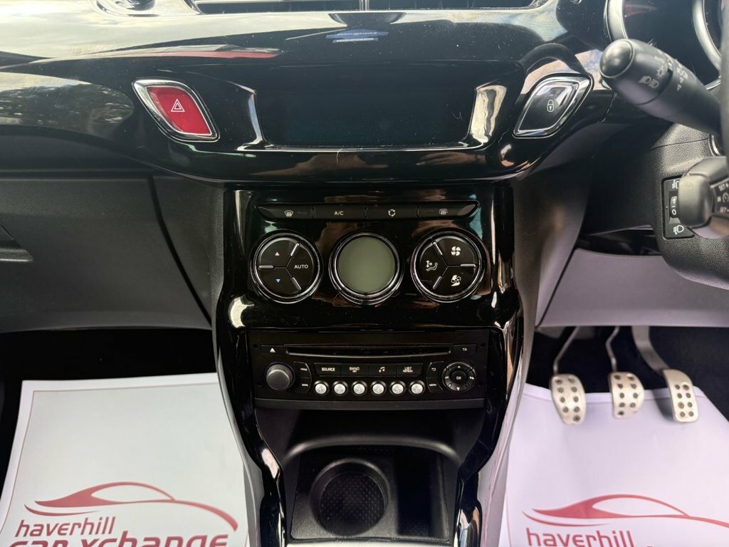 Citroen DS3 1.6 E-hdi Airdream Dstyle Plus Hatchback Diese White #9