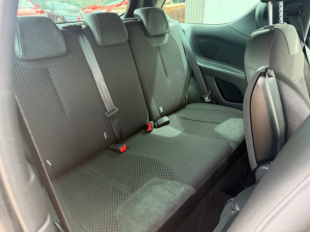 Citroen DS3 1.6 E-hdi Airdream Dstyle Plus Hatchback Diese White #13