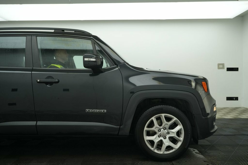 Jeep Renegade 1.6L Longitude Black #3