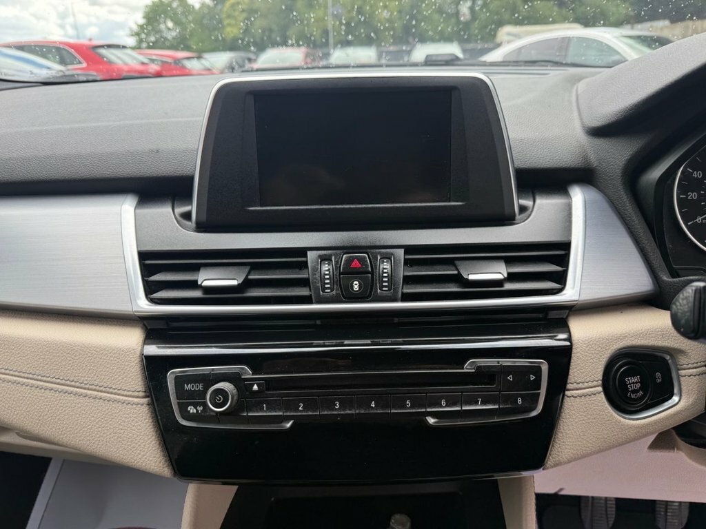 BMW 2 Series Active Tourer 216D Luxury Silver #11