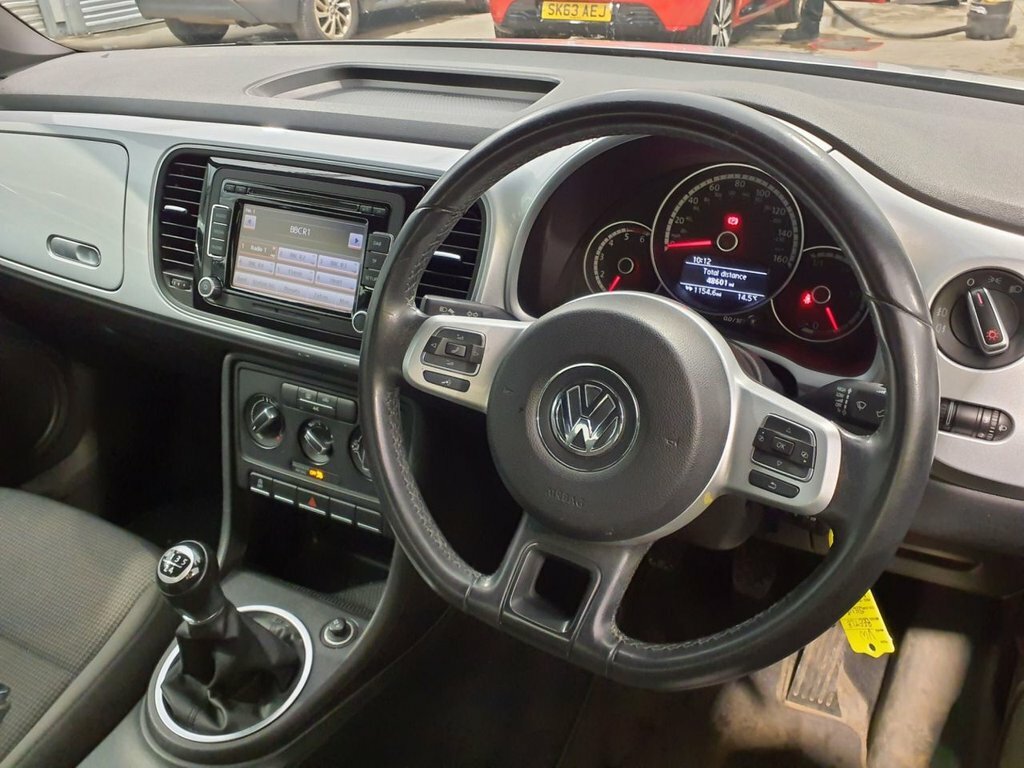 Volkswagen Beetle Hatchback Red #10