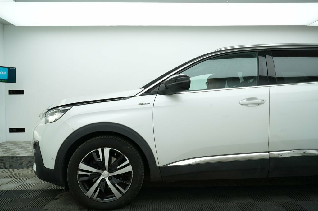 Peugeot 5008 1.5L Gt Line White #4