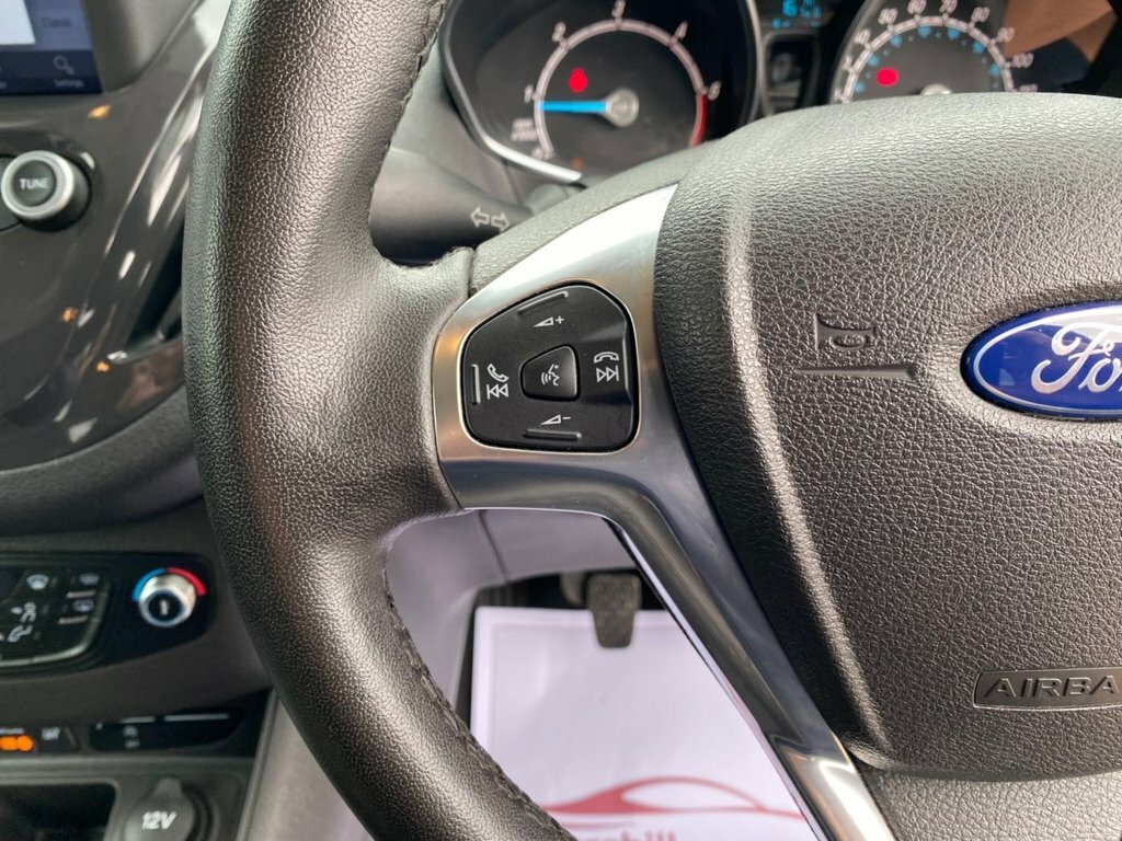 Ford Tourneo Courier Silver #28