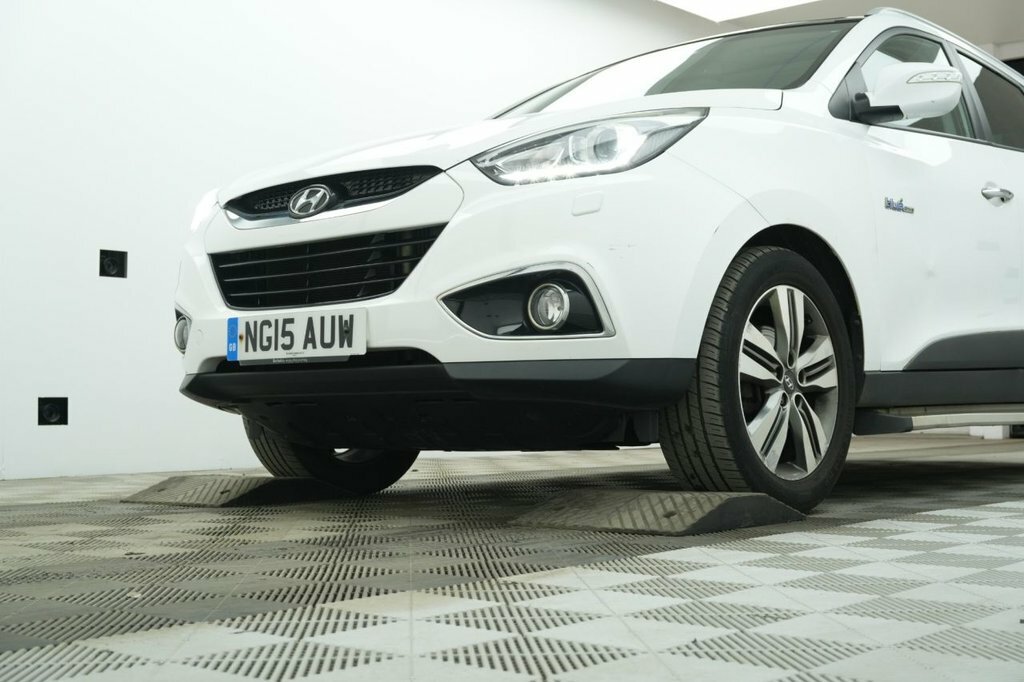 Hyundai Ix35 1.7L Premium Panorama White #6