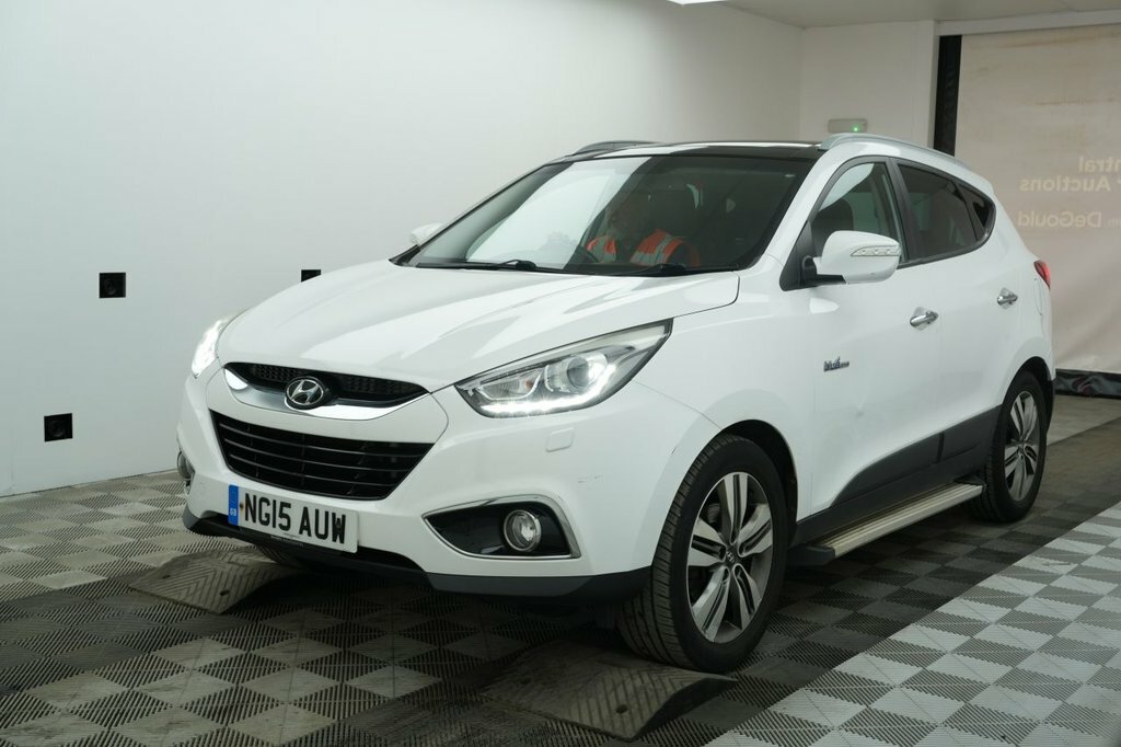 Hyundai Ix35 1.7L Premium Panorama White #2