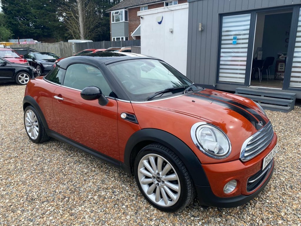 Mini Coupe 1.6L Cooper Orange #2