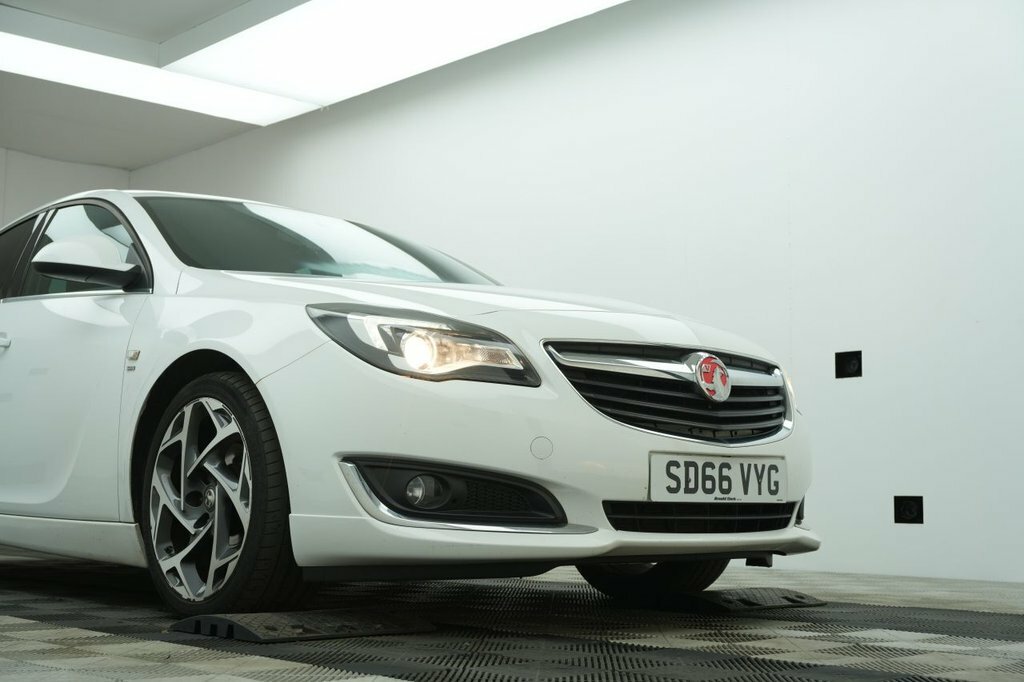 Vauxhall Insignia 1.6L Sri Vx Line Nav White #5