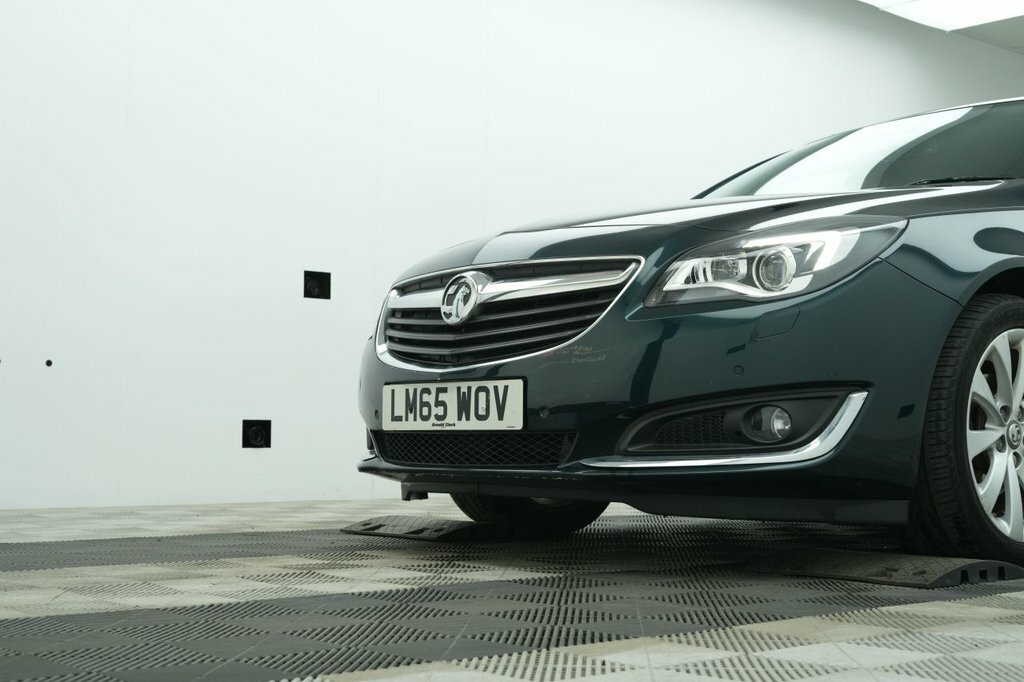 Vauxhall Insignia 1.6L Elite Green #6
