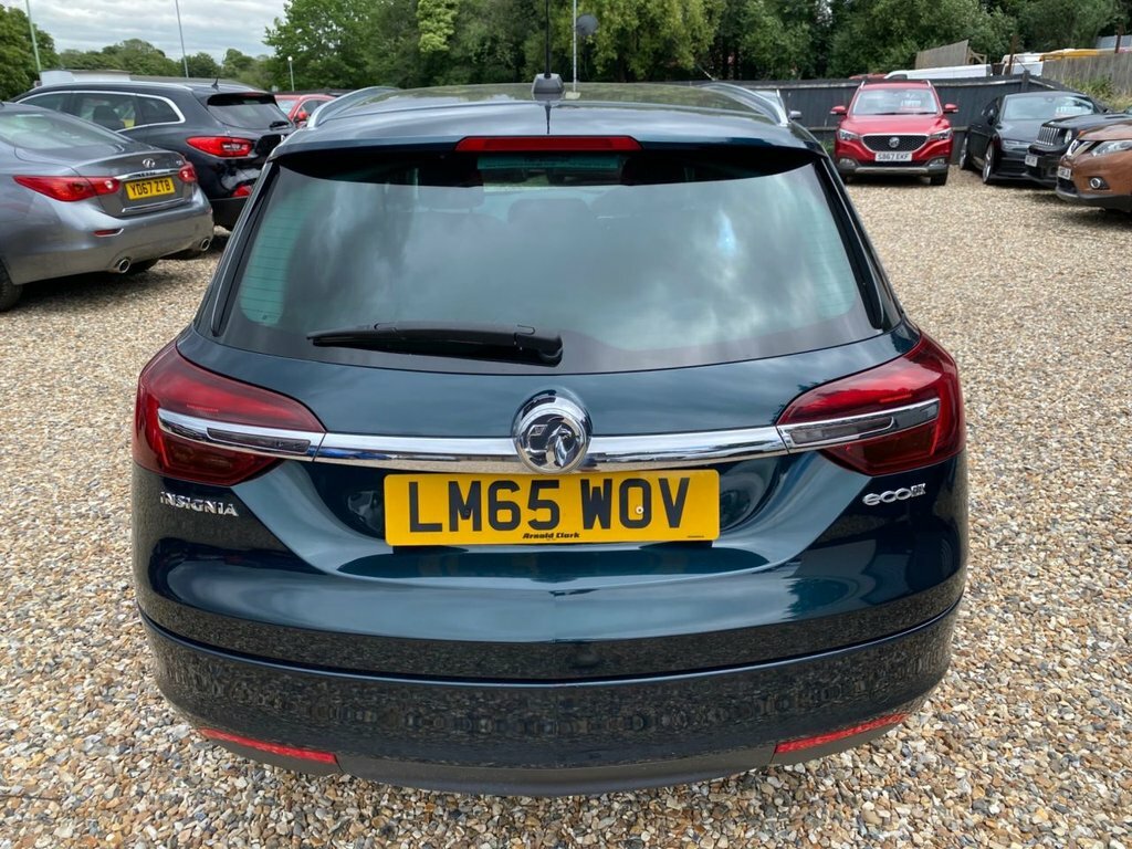 Vauxhall Insignia 1.6L Elite Green #5