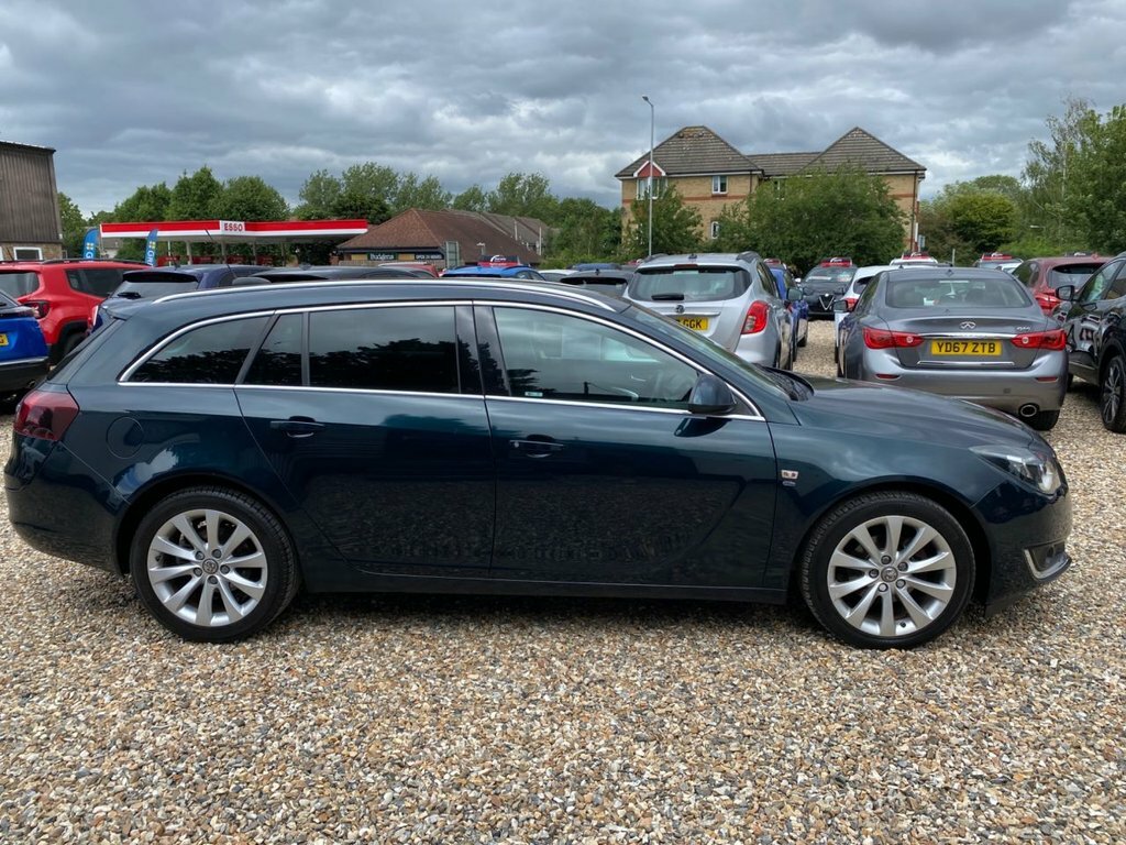 Vauxhall Insignia 1.6L Elite Green #3