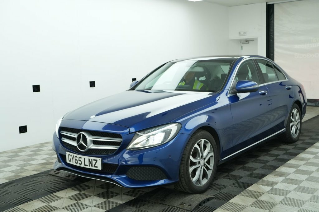 Mercedes-Benz C Class 2.1L Sport Blue #2