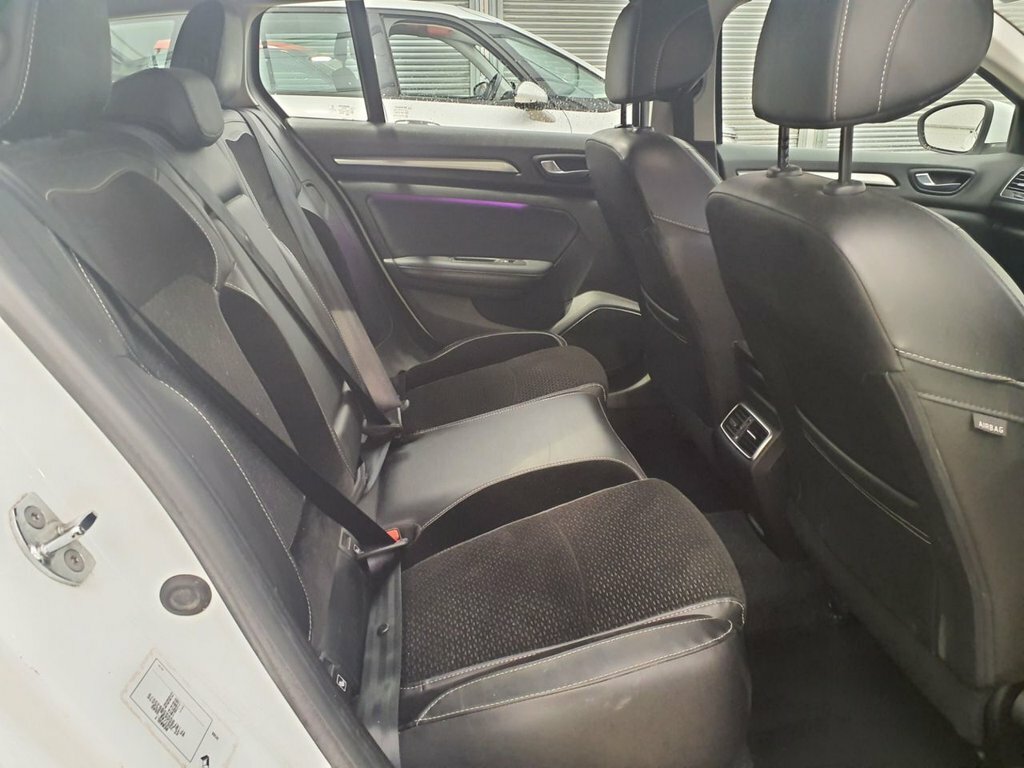 Renault Megane Dynamique S Nav Dci Red #11