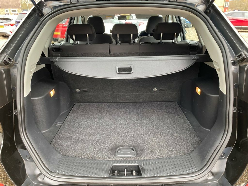 MG GS 1.5L Excite Black #6