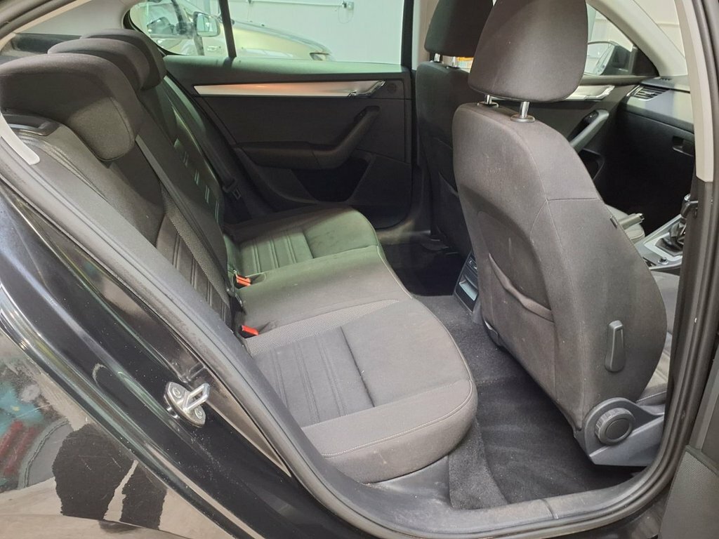 Skoda Octavia 1.4 Tsi Se Dsg Euro 6 Ss  #9