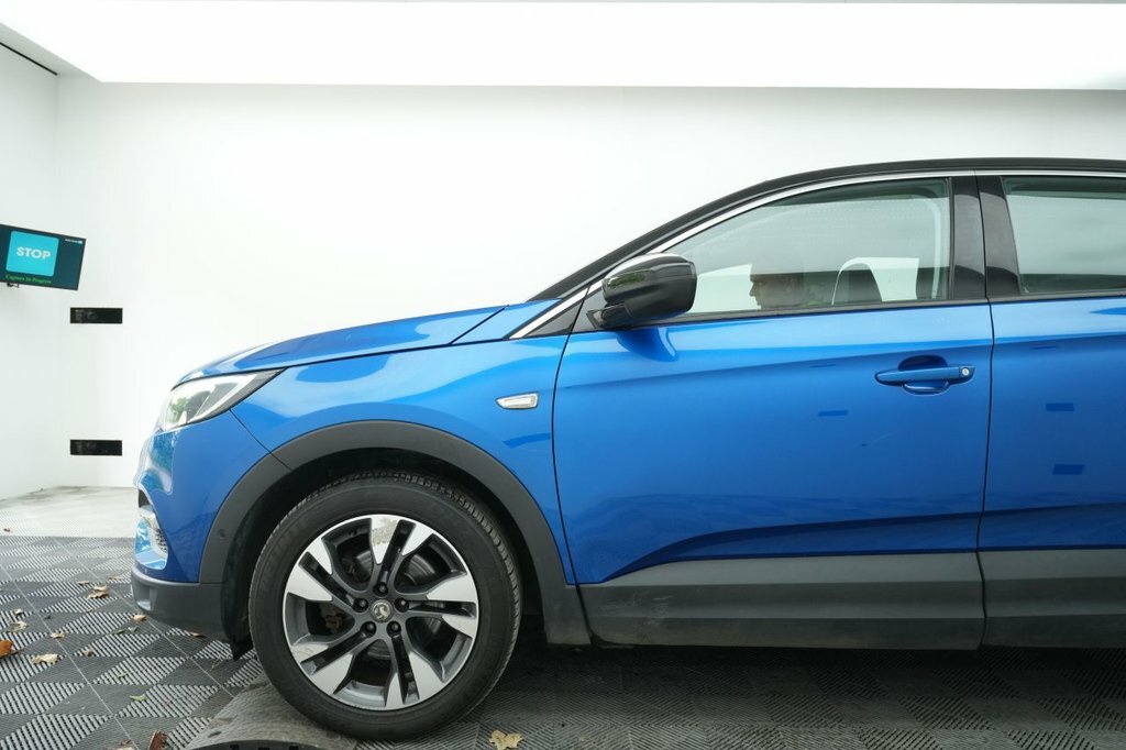 Vauxhall Grandland X 1.5L Sport Nav Blue #4