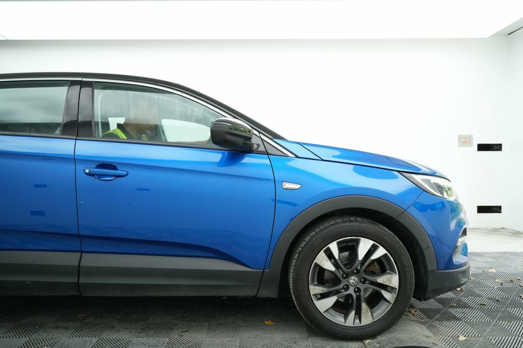 Vauxhall Grandland X 1.5L Sport Nav Blue #3