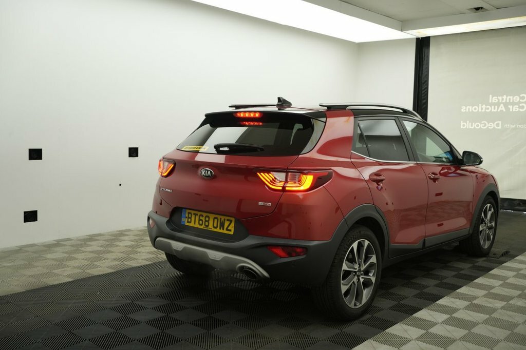 Kia Stonic 1.6 Crdi First Edition Suv Euro Grey #7