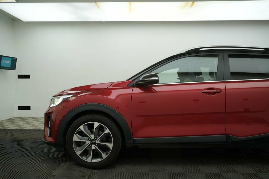Kia Stonic 1L 4 Red #4
