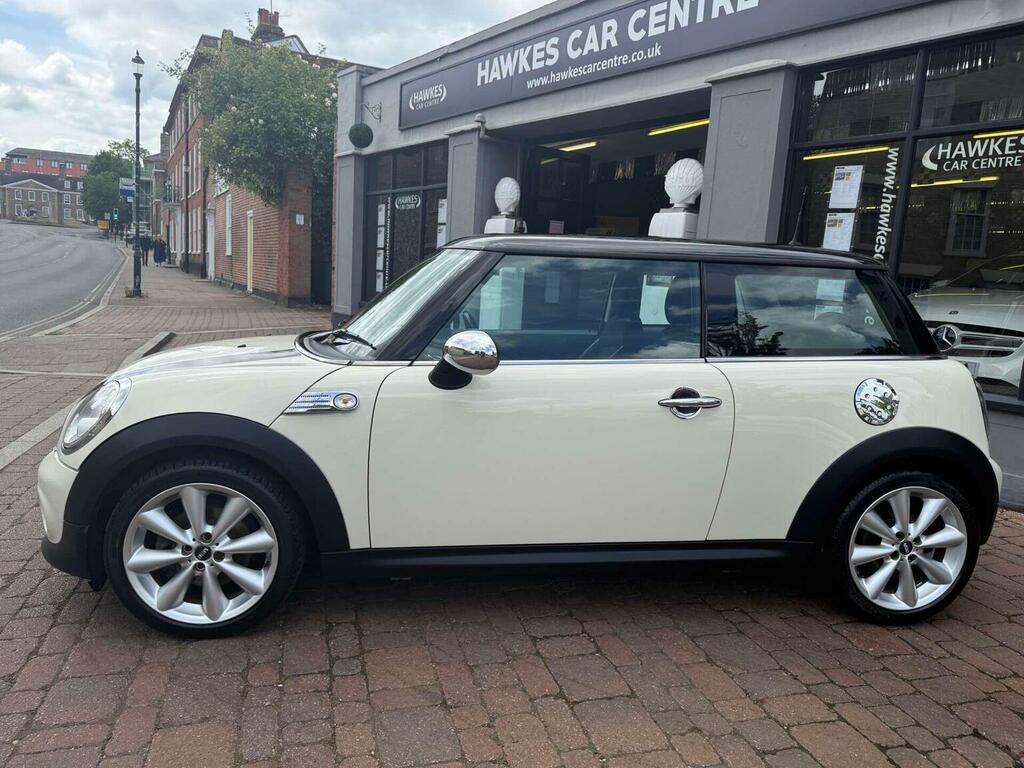 Mini Hatch Hatchback 1.6 Cooper D Euro 5 Ss 201060 White #2