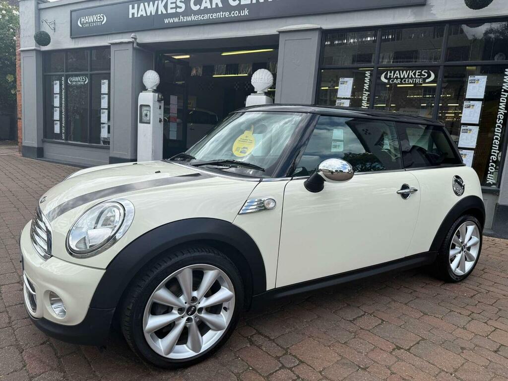 Mini Hatch Hatchback 1.6 Cooper D Euro 5 Ss 201060 White