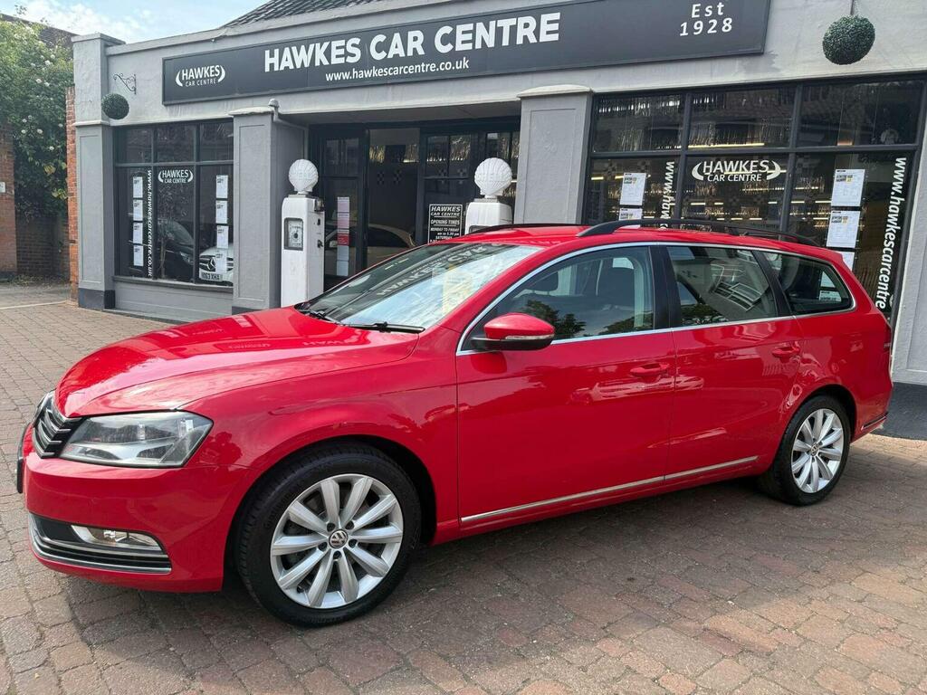 Volkswagen Passat Estate 1.6 Tdi Bluemotion Tech Highline Euro 5 S LV13VOP Red
