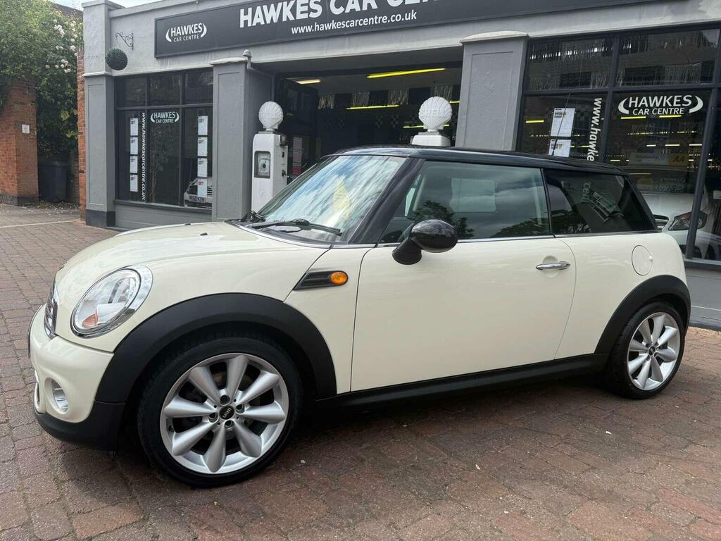 Mini Hatch Hatchback 1.6 Cooper Euro 5 201060 White