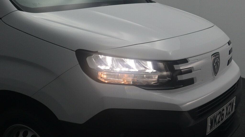 Peugeot Partner 1.5 Professional Plus XL Euro 6 Ss  #16